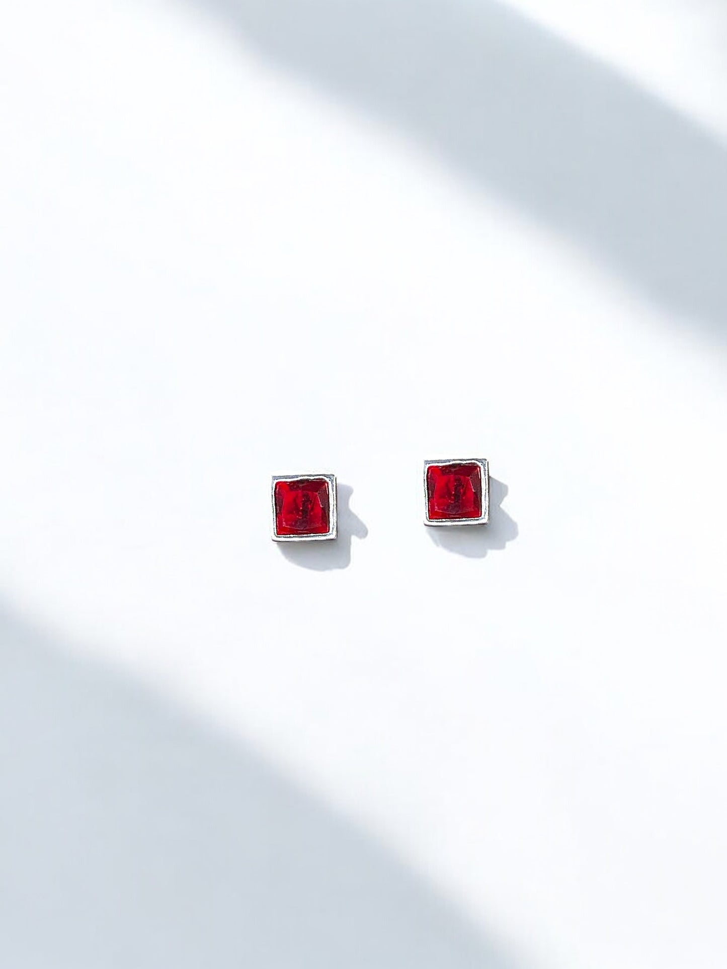 Red Silver Square Earrings A2