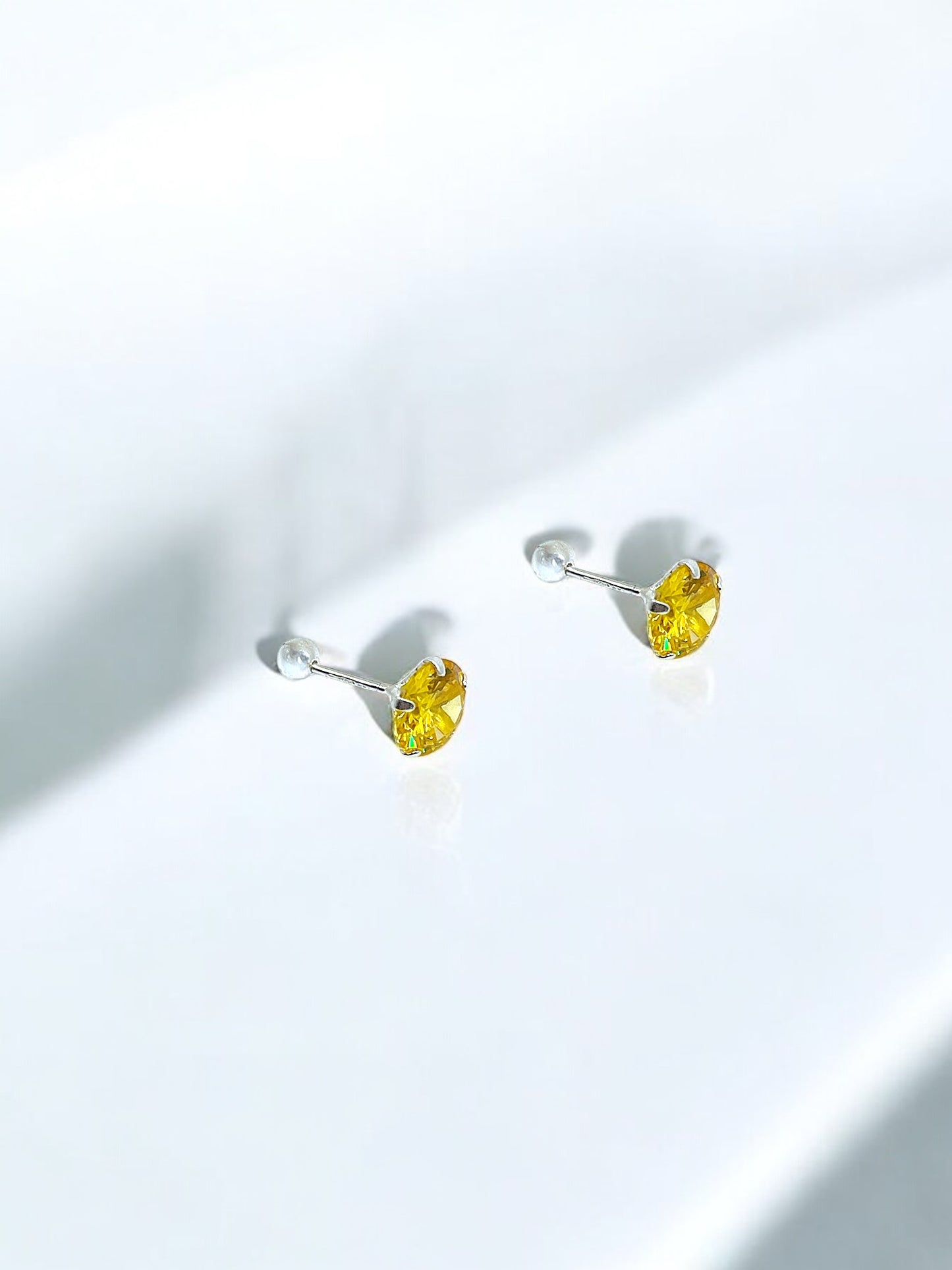 Yellow Round Silver Earrings A6