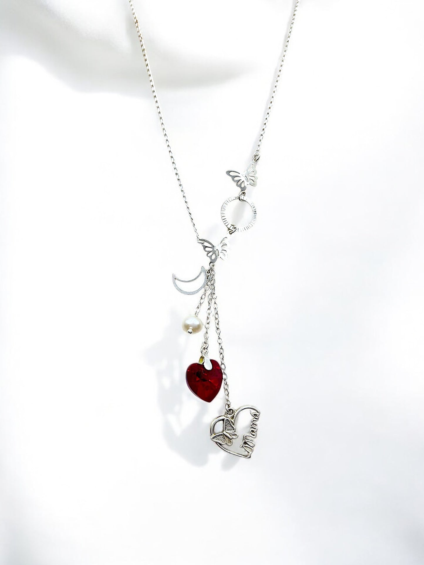 Silver Red Heart "Mama" Necklace A171