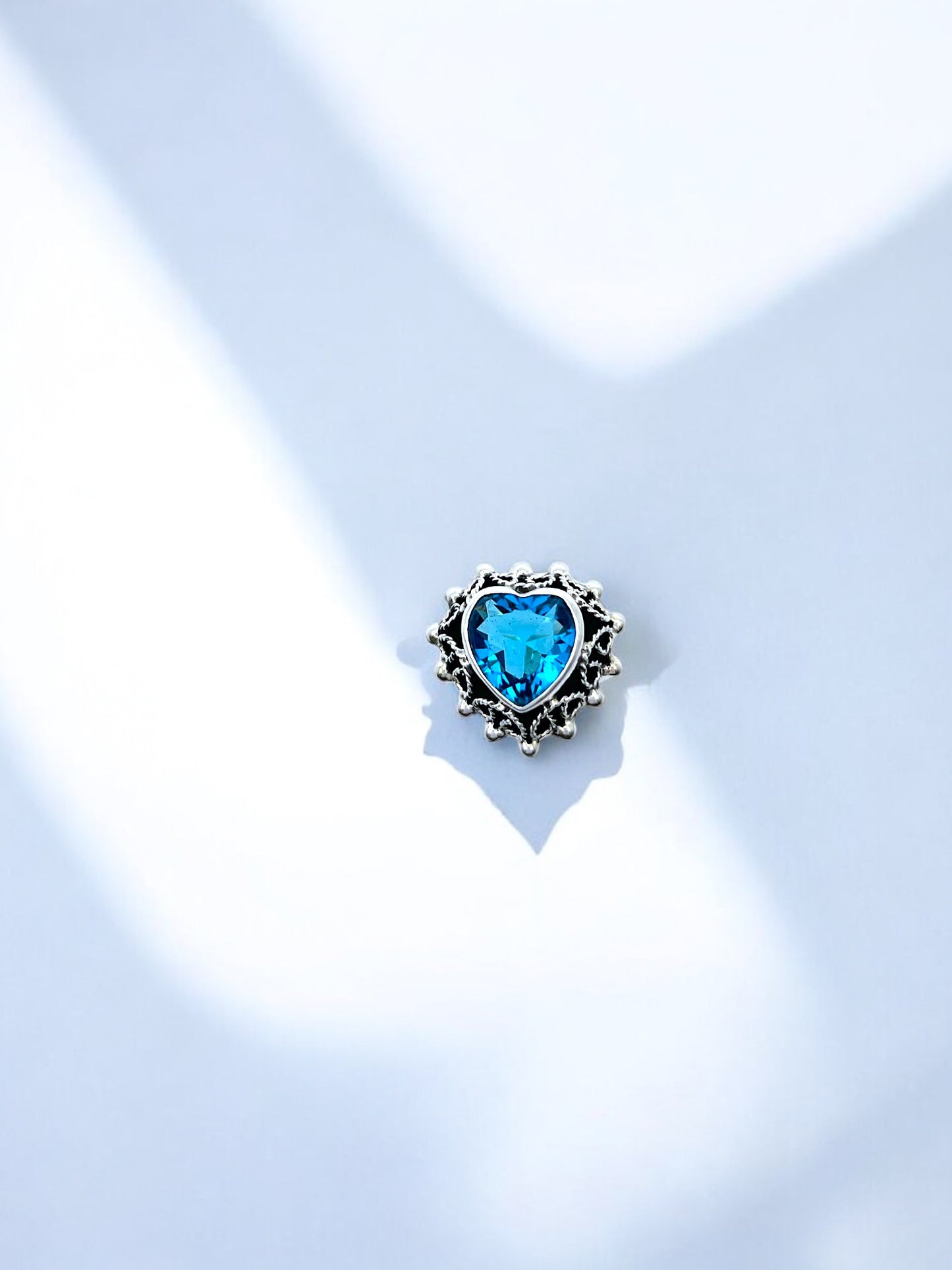 Silver Blue Heart Ring A109