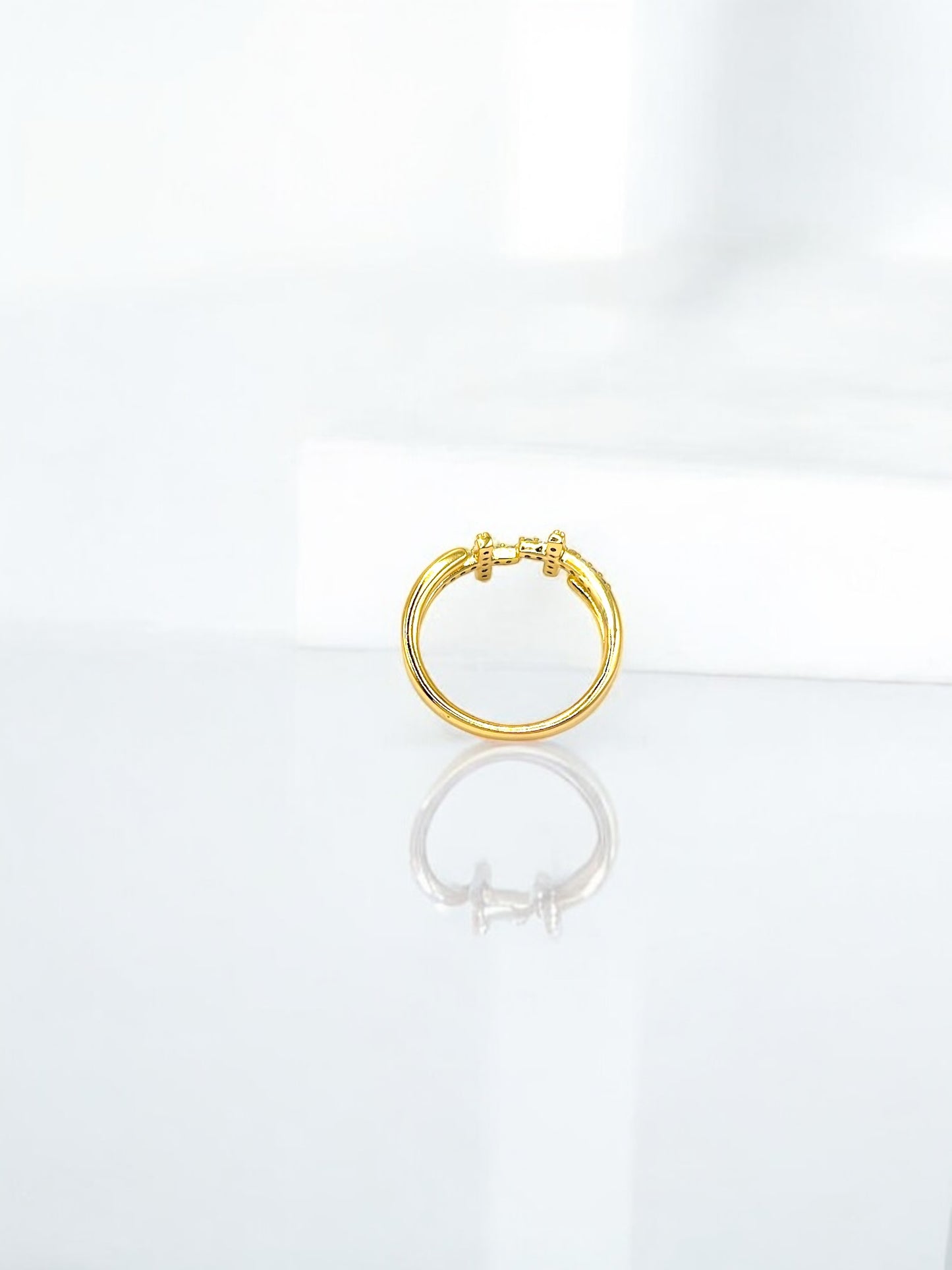 High Quality Cross Ring A72