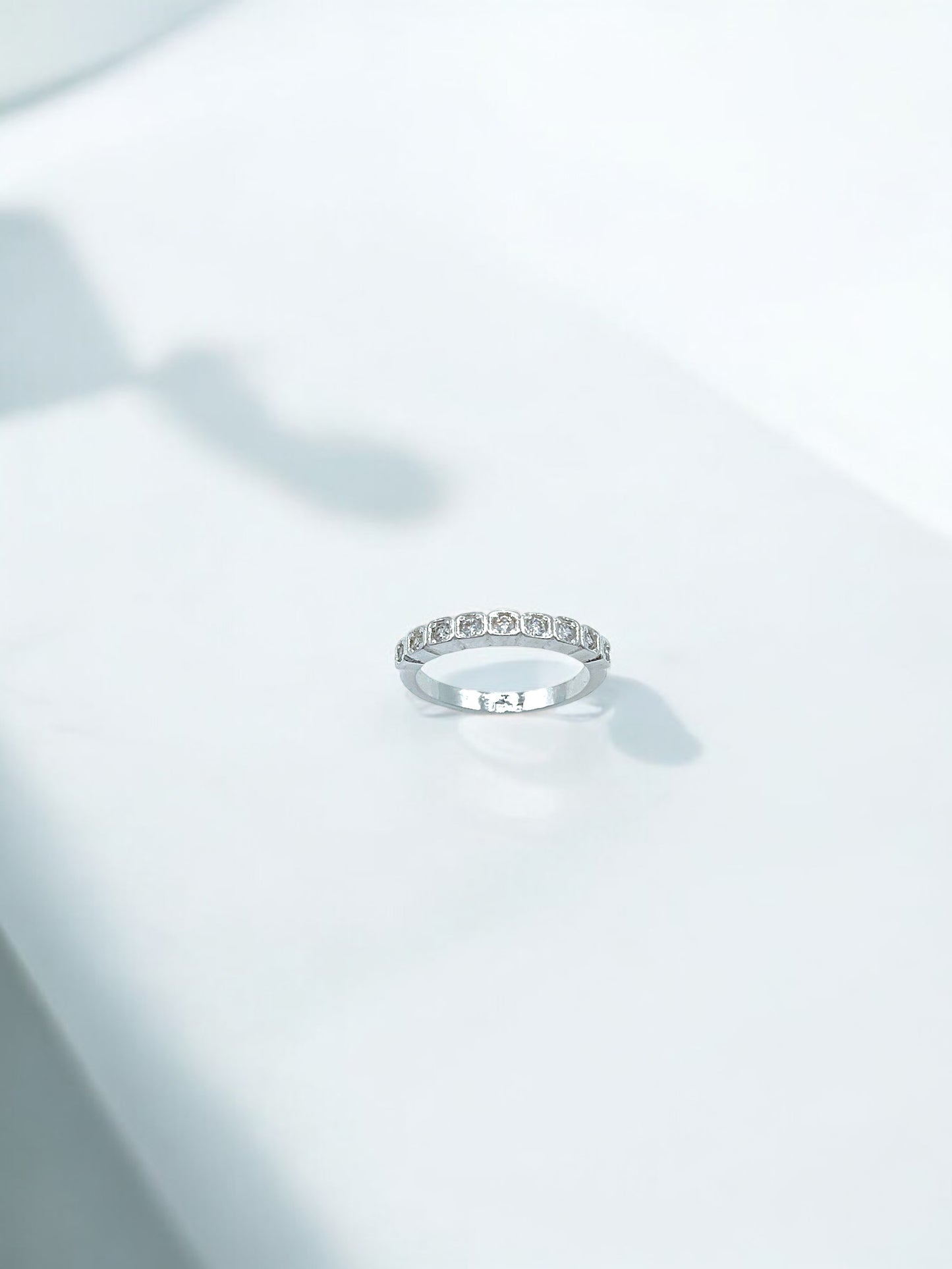 Silver Small Diamond Ring A100