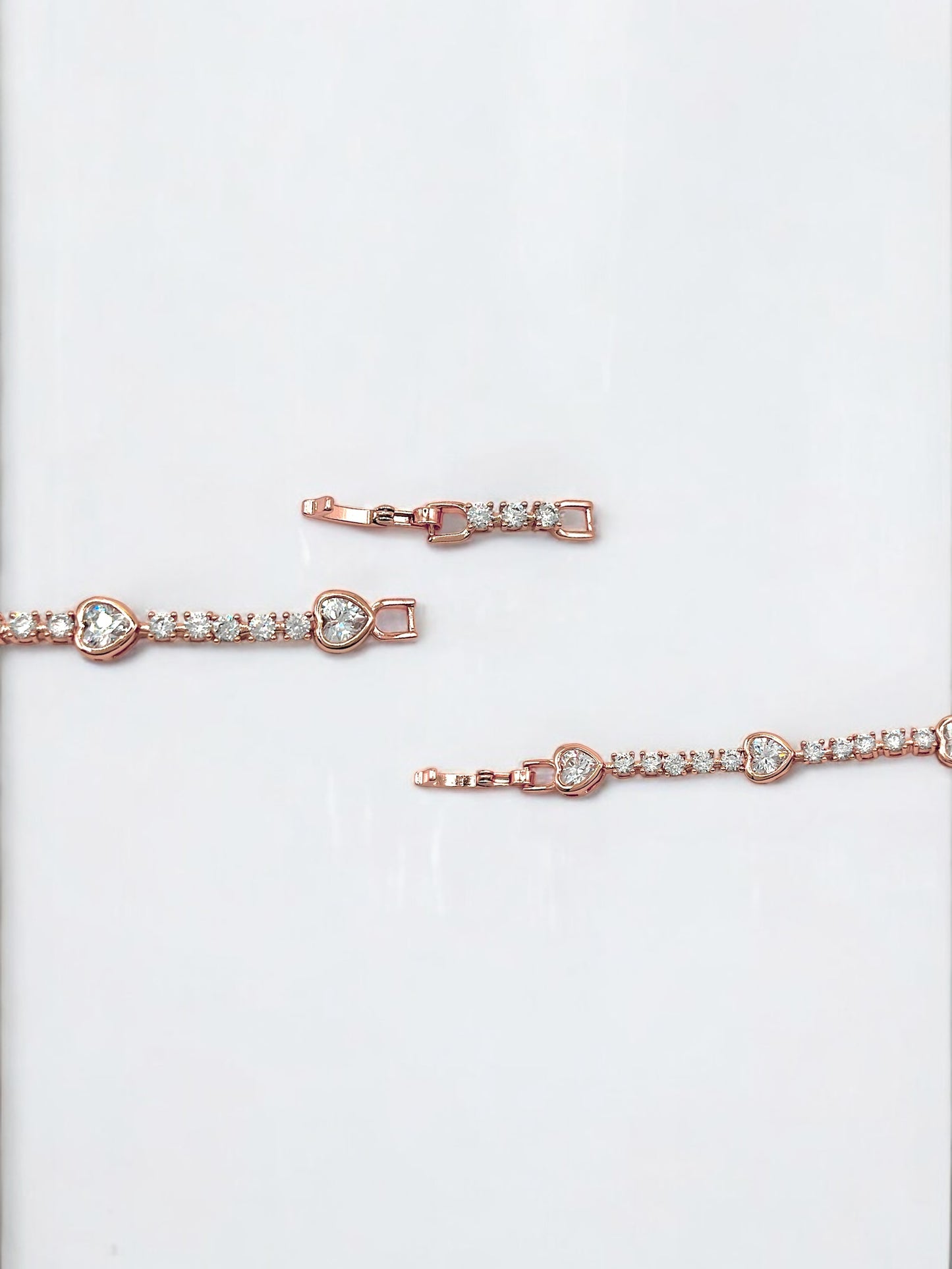 High Quality Diamond Heart Bracelet A112