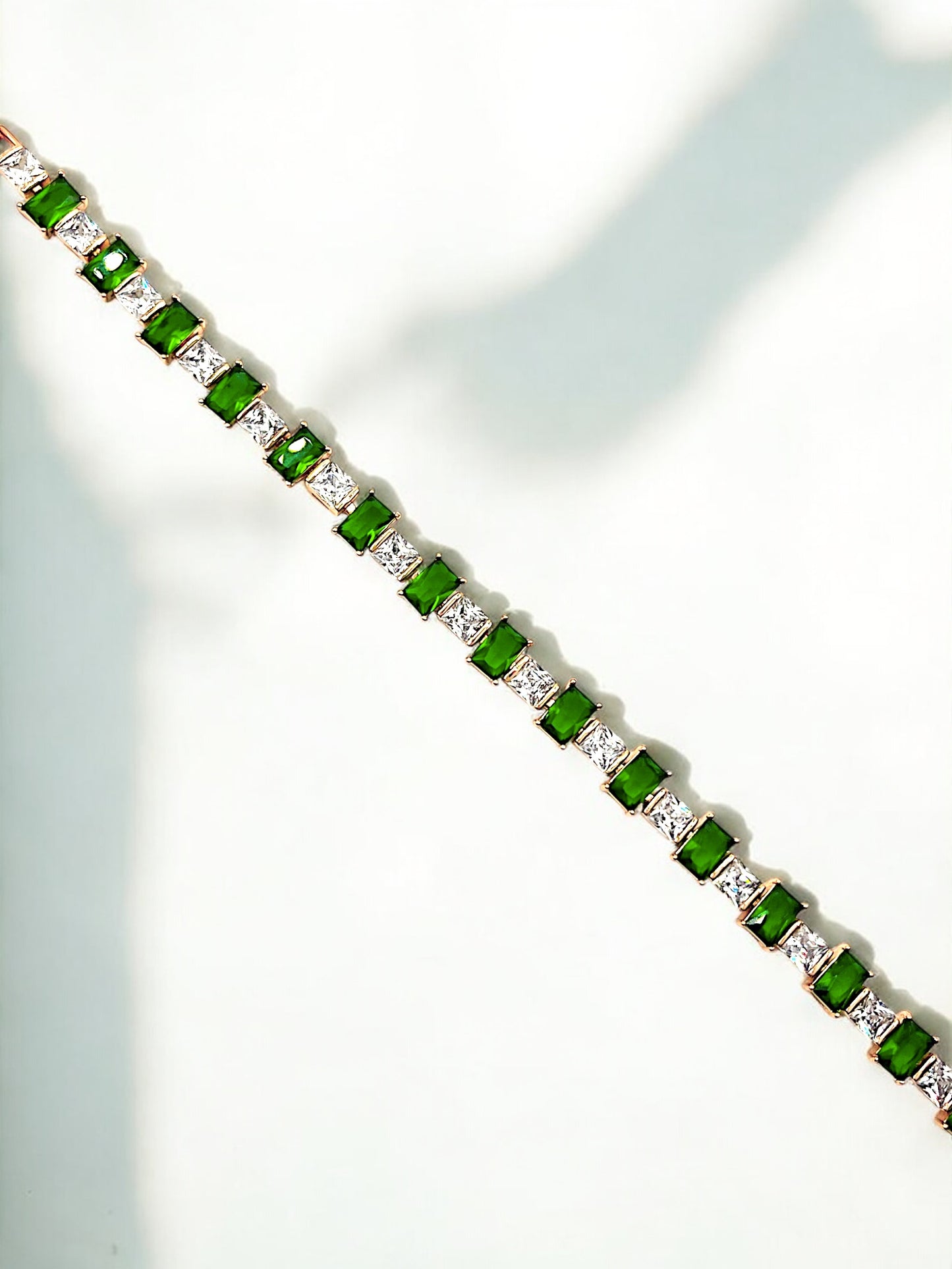 High Quality Green Bracelet A118