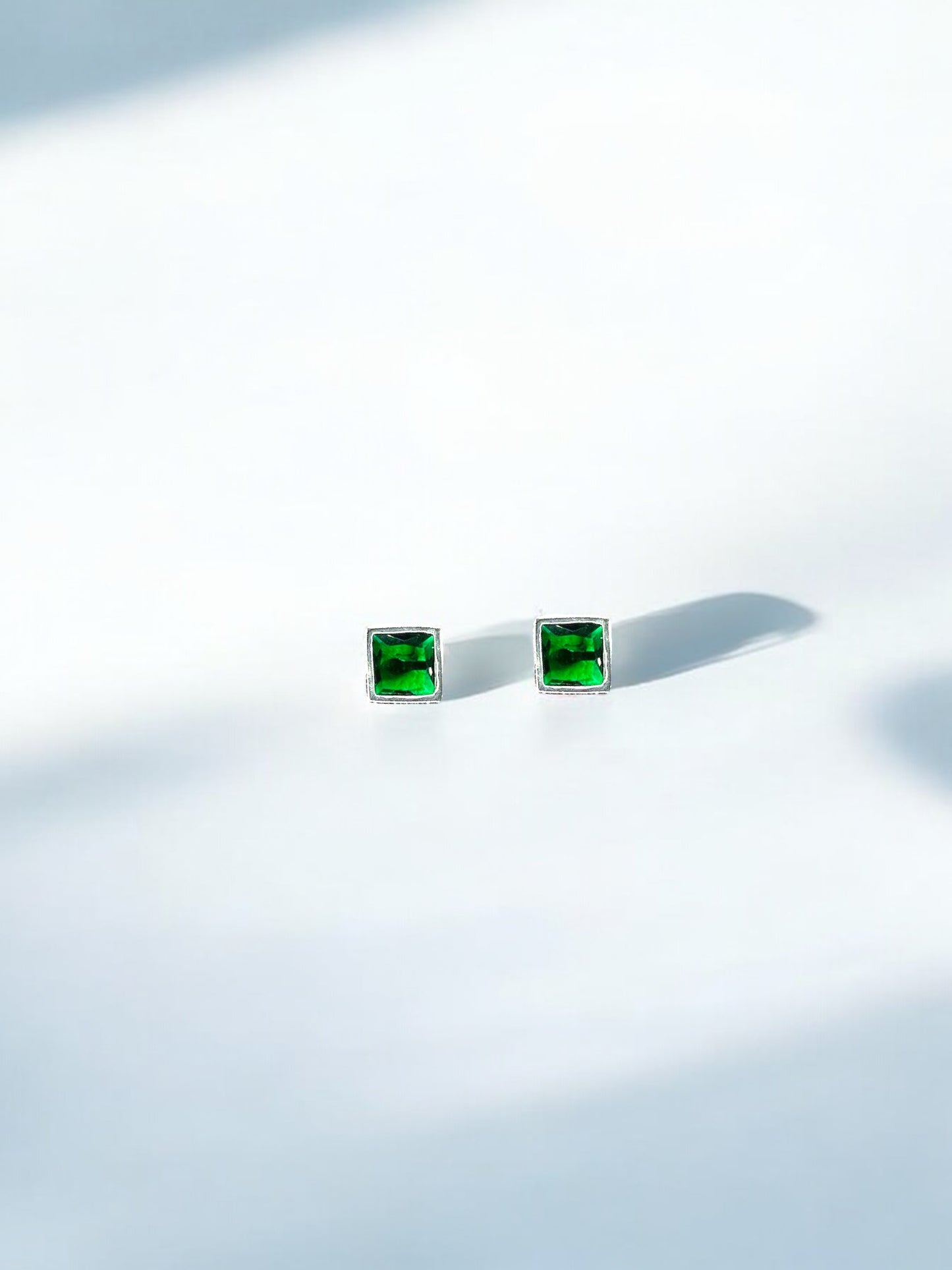 Green Silver Square Earrings A1